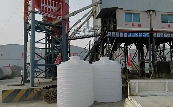 张掖立式运输桶交付案例｜全新PE材质 · 多行业适配 · 批量稳定供应